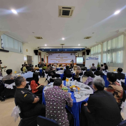 Kepala Rupbasan Surakarta Ikuti Peringatan Hari Anti Korupsi Tahun 2022 dan Launching Zona Integritas