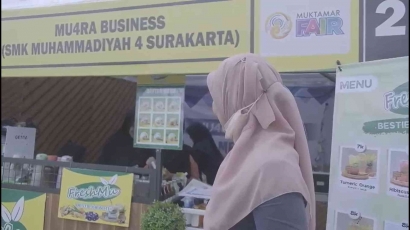 Minuman Herbal Inovatif Racikan Siswa SMK Muhammadiyah 4 Surakarta