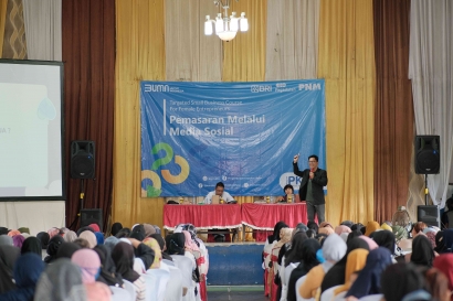Fajar Rizki Rahman Ajak Ibu-Ibu di Banjarmasin Untuk Melek Digital