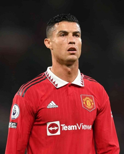 Arogansi Ronaldo Membuat Karier Berakhir Pahit?