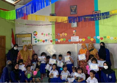 TIM KKN MBKM BKP MD UM 2022 bersama KB Surya Kencana & Mulya Kencana XV: Program Kadarzi di Desa Donomulyo, Malang