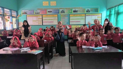 Mahasiswa PGSD Kelompok 8 Ajak Anak-Anak SDN 46 Cakranegara Kota Mataram Menjaga Kesehatan