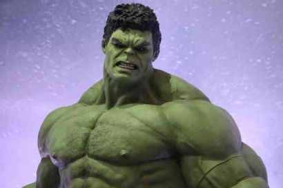 Kenapa Hulk Warnanya Hijau Mirip Buto Ijo?