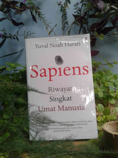 "Hewan" yang Menjadi Tuhan: Resensi Buku Homo Sapiens Karya Yuval Noah Harari