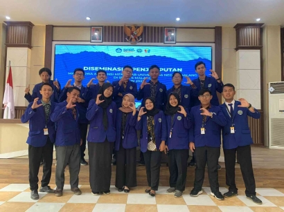 Mahasiswa Universitas Negeri Malang Mengikuti Kegiatan MBKM Asistensi Mengajar