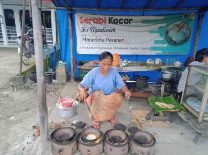 Kue Serabi Tradisional Bu Ngadinem, Bantul - Yogyakarta