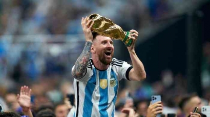 Maaf Kylian Mbappe, Kali Ini Giliran Messi yang Jadi Pemenangnya