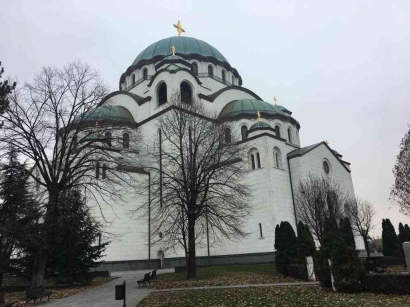 Katedral St. Sava, Dirancang di Beograd sebagai Pesaing Aya Sofia