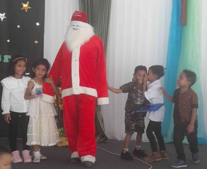 Natal Bersama TK Canossa: Bersyukur, Merawat dan Mengembangkan Persaudaraan