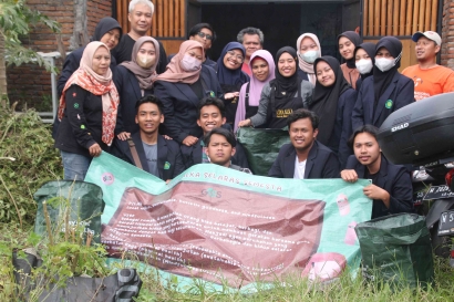 Mahasiswa KKM UIN Malang Kelompok 101 & 102 Ikuti Pelatihan Pengolahan Sampah Organik Bersama Griya Alka Selaras Semesta