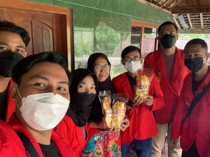 KKN Untag Surabaya Membantu UMKM Menuju Smart Village dalam Meningkatkan Penjualan