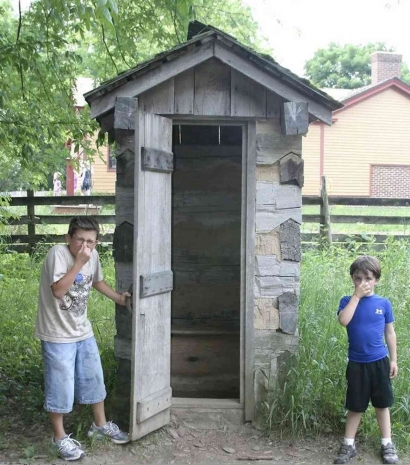 Asal Usul Penggunaan Istilah Toilet, Pelajari Sejarahnya di Sini!