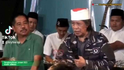 Cak Nun Bilang: Jokowi itu Firaun, Anthony Salim dan 10 Naga itu Qorun, Luhut itu Haman