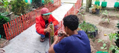 KKN UNTAG Surabaya Melakukan Revitalisasi Taman Toga di Desa Papungan