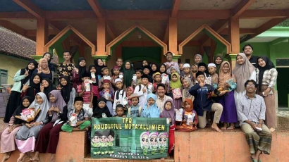 Bernyanyi Sambil Mengaji di TPQ Muta'alimin Dusun Kapurono, Kabupaten Malang