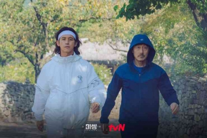 Missing The Other Side Season 2: Alasan Merahasiakan Wook, Il Young dan Pak Jang yang Bisa Keluar dari Desa 3 Gongdan