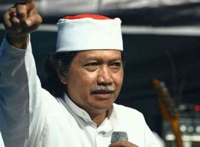 Cak Nun, Jokowi dan Sindiran Halus Mohammad Sobary
