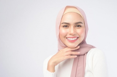 World Hijab Day, Filosofi Hijab dari Zaman Dulu hingga Milenial dan Emansipasi Wanita Indonesia Masa Kini