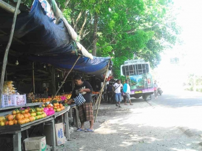 Pasar Buah Kota Soe, "Rest Area" Bus Kupang-Kefa