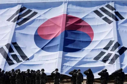 7 dari 10 Warga Korea Selatan Dukung Negaranya Kembangkan Senjata Nuklir Secara Independen