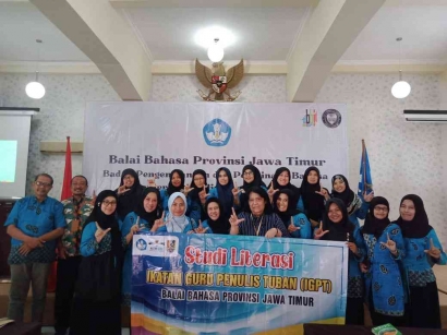 Safari Literasi Ikatan Guru Penulis Tuban (IGPT) di Surabaya