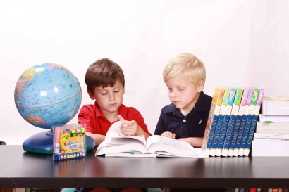 Pengembangan Literasi untuk Anak Usia Dini