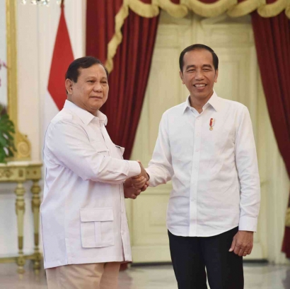 Menikmati Rekonsiliasi dengan Prabowo Mumpung Belum Pilpres