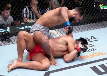Gagal di Kontrak UFC, Jeka Saragih Kalah TKO dari Anshul Jubli