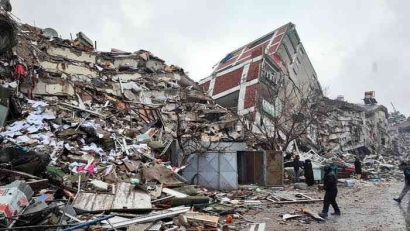 Gempa Turki Catat Rekor Memilukan Usai masuk dalam Top 7 korban Jiwa Terbanyak di Dunia