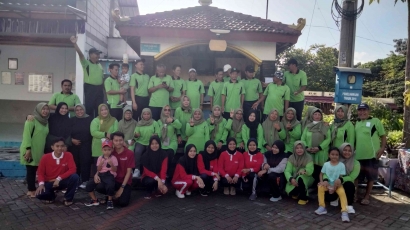 Tim KKN-P Umsida ikut Andil dalam Kegiatan Warga Dusun Donorejo