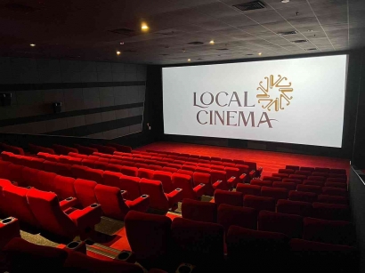 Local Cinema Bioskop Baru, Murah Meriah