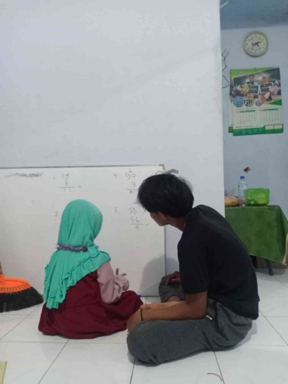 Meneropong Pendidikan Indonesia