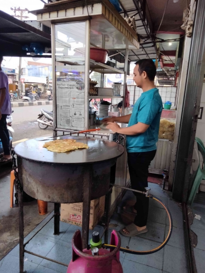 30 Tahun Lebih Menjual Martabak Telur