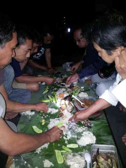 Tradisi Menyambut Malam Tahun Baru di Kampung Pancoran Mas, Kota Depok