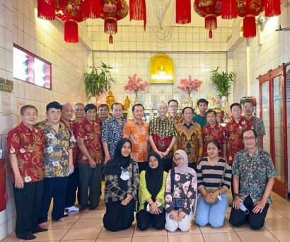 Mengenal Tradisi Budaya Tionghoa di Klenteng Kwan Kong, Makassar
