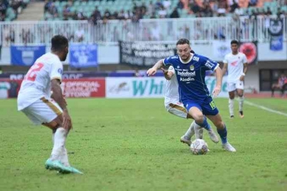 Persib Vs PSM Makassar 1-2, Rekor Tak Terkalahkan Luis Milla Terhenti