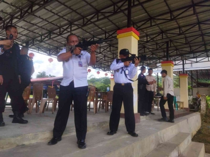 Kalapas Singkawang dan Karutan Sambas Menjalin Sinergitas dengan Satbrimobda Pelopor Singkawang untuk Latihan Menembak Bersama