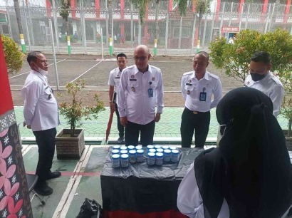 Perangi Narkoba, Kanwil Kemenkumham DIY Lakukan Test Urin di Rutan Yogyakarta