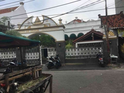 Masjid Tua di Seberang Pasar Kambing di Pekojan