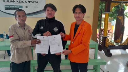 Kegiatan Legalitas Perizinan Lengkap di Desa Indrodelik Bungah Dihadiri UMKM Kota Surabaya