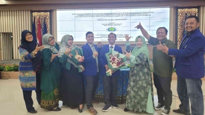 Seminar Hasil Disertasi PDIM FEB Universitas Negeri Malang (UM)