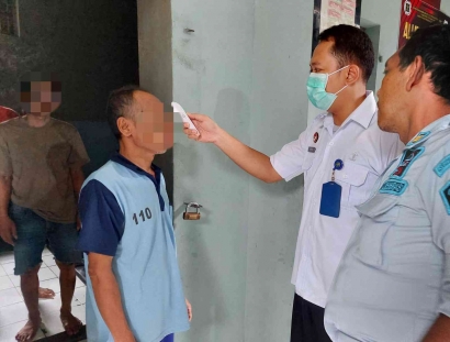 Petugas Kesehatan Rutan Purworejo Pantau Kesehatan WBP Pasca Vaksin Booster Dosis Ke-2