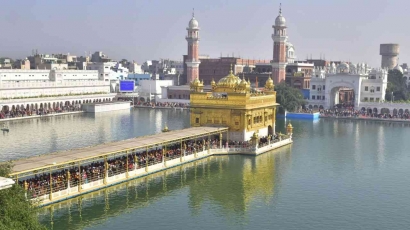 Menjadi Pemandu Dadakan di Sikh Temple dan Mengenang Tragedi di Golden Temple