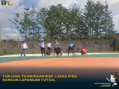 Tunjang Pembinaan WBP, Lapas Piru Bangun Lapangan Futsal