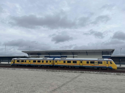 Mencoba Jalur Kereta Api Trans Sulawesi