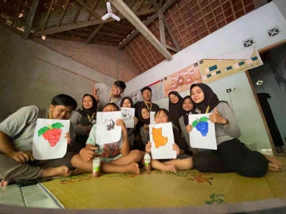 Mahasiswa KKN UAD Menumbuhkan Motivasi Belajar Anak-Anak Dusun Kleben