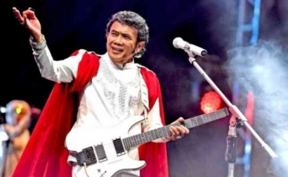 Rhoma Irama Raja Dangdut, Berdakwah Lewat Lagu dan Film