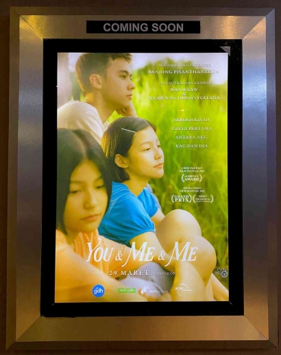 Review Film: You & Me & Me