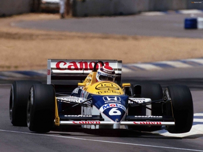 Williams FW11, Mobil F1 Milik Williams yang Tampak Sederhana Namun Memiliki Mesin yang Buas