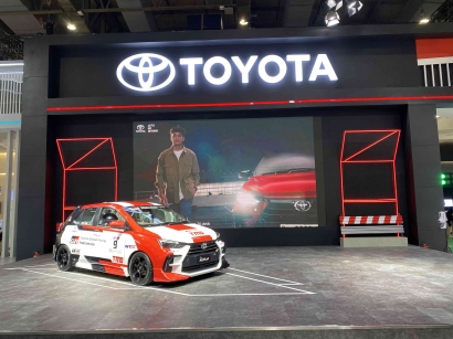 Menjajal Serunya GR Simulator di Booth Toyota yang Super Luas dan Lengkap